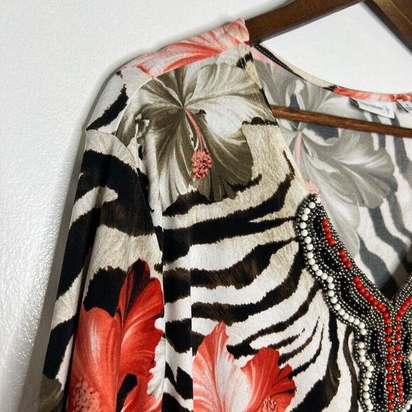 Susan Graver Women's Tunic Top 3X Zebra Floral Beaded Neckline Short Sleeve - Picture 5 of 11